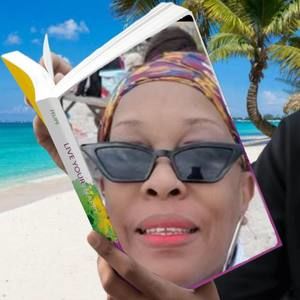 Meet your Posher, Linda